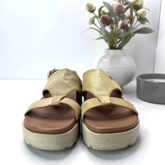 Vionic Alondra Lug T-Strap Comfort Sandal Gold Sling Back Buckle Women's 6 - Picture 4 of 10